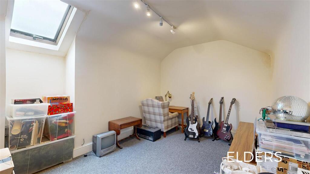 SECOND FLOOR BEDROOM