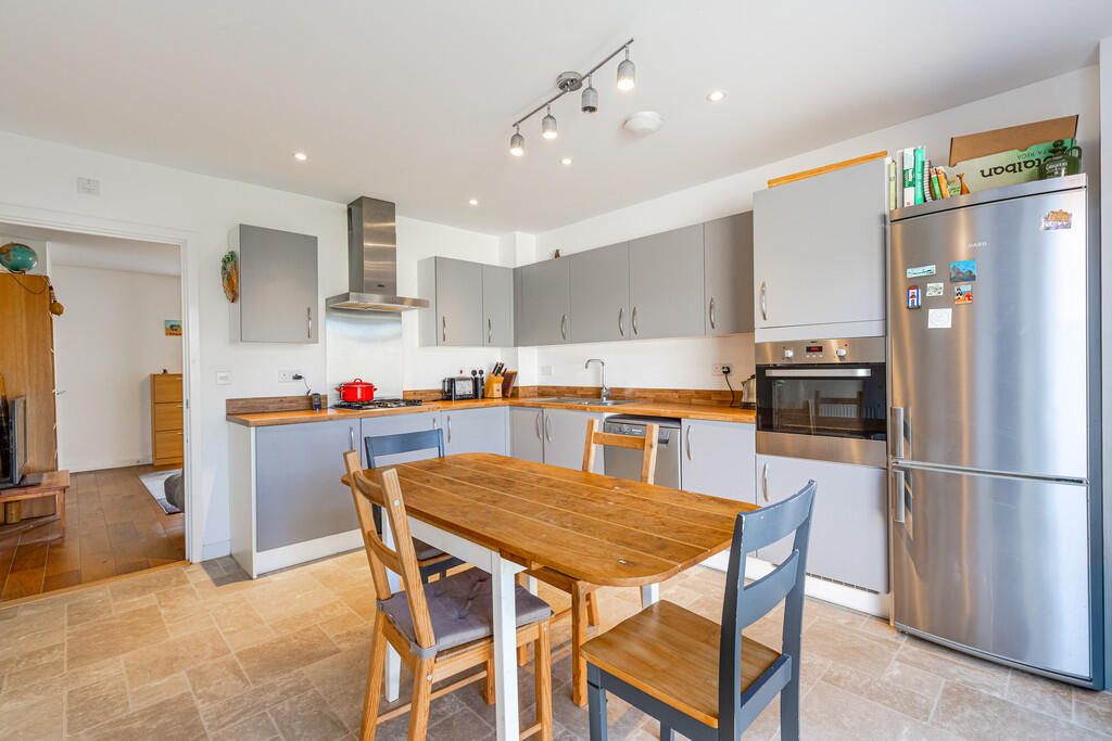 A09 - 7 Strawberr...