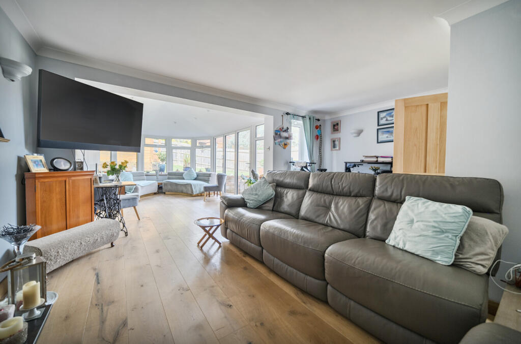 1349513-23-68c16b...