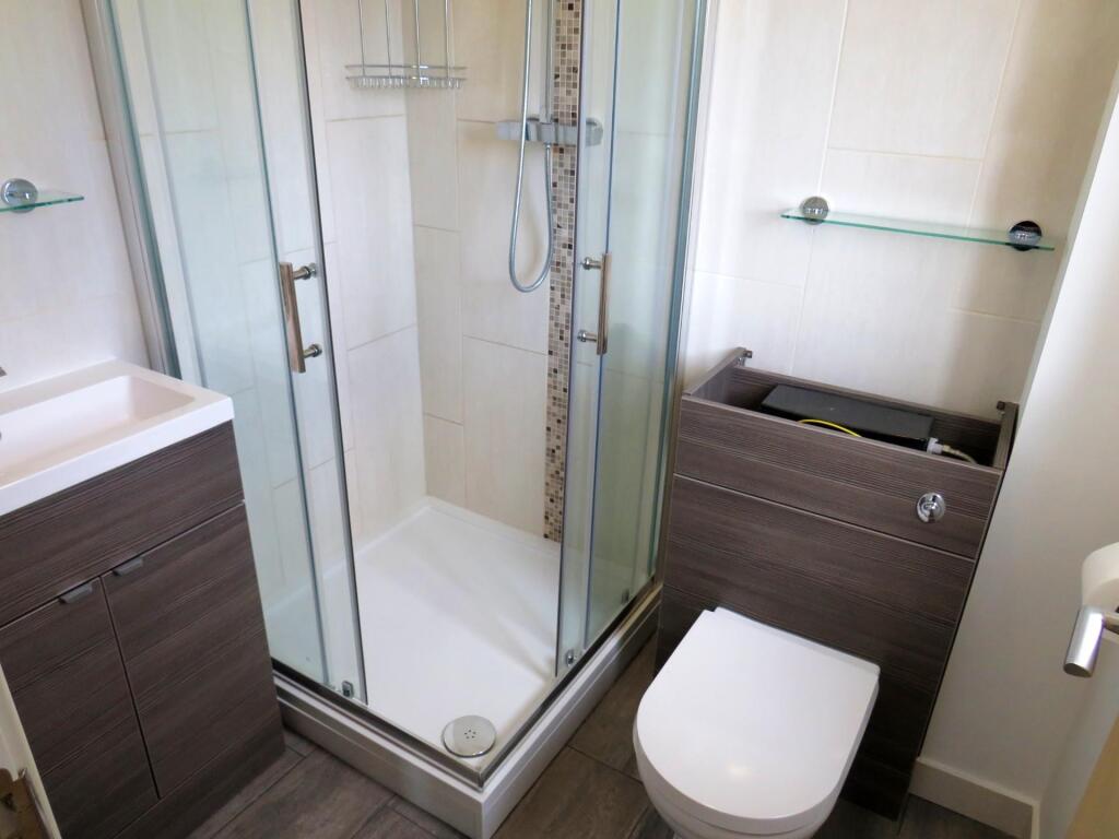 En-suite Bathroom
