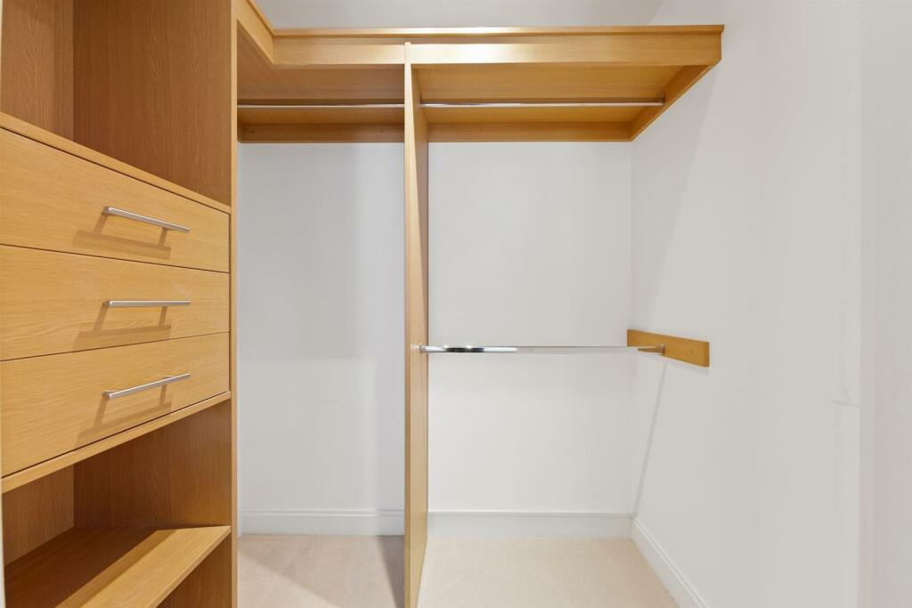 05-a45dPFMCSR 30 Birch Place-24 (1)-medium.jpg