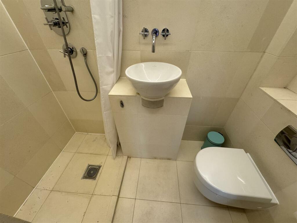 EnSuite.jpeg