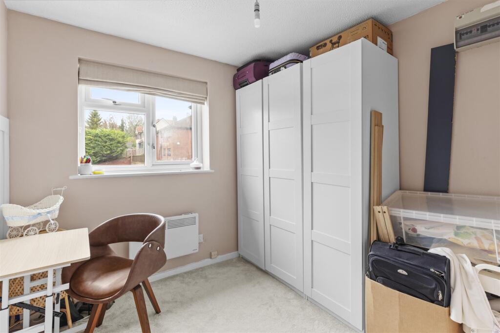 17 Kaybridge Close, HP13 7HF-8.jpg