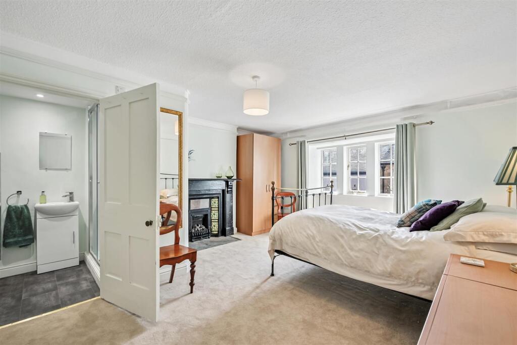 Bedroom Two and en-suite.jpg