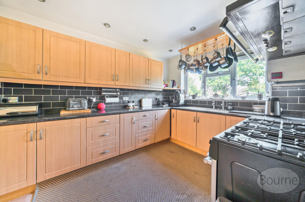 dfa808a4-6b06-4e8...