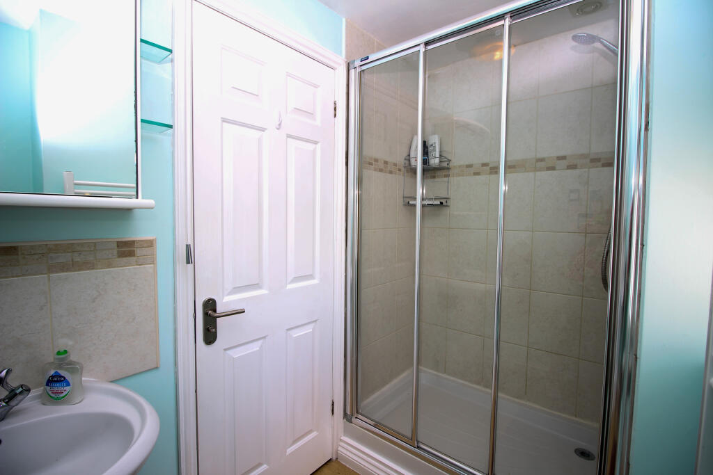 Family shower room