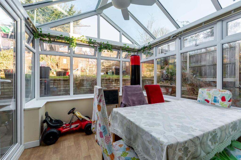 9 OAK ROAD.jpg