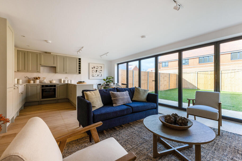 Open plan/ kitchen / living