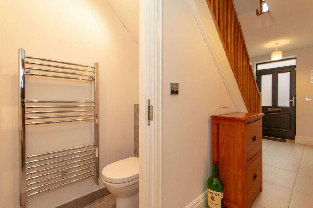 Ground Floor WC