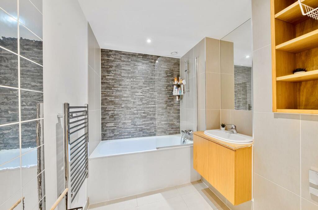 Davidson Frost-Wellings, DFW, Clement Court, Stanm