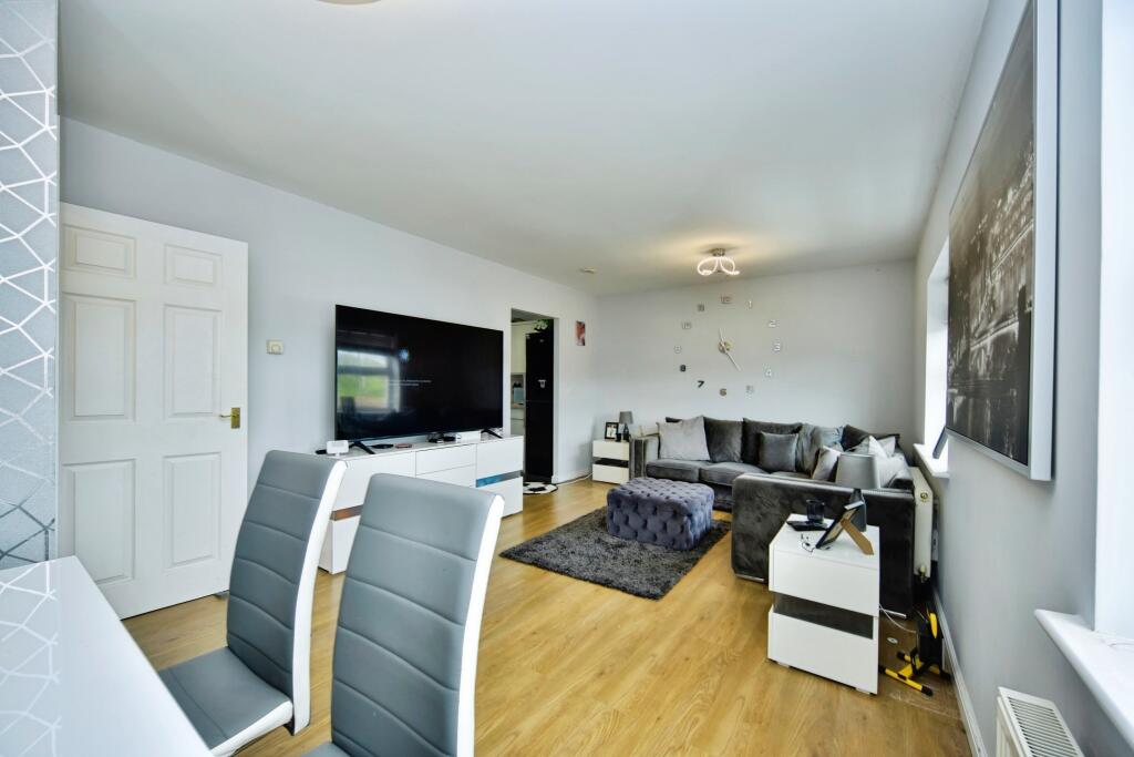 Open Plan Lounge &amp; Dining View