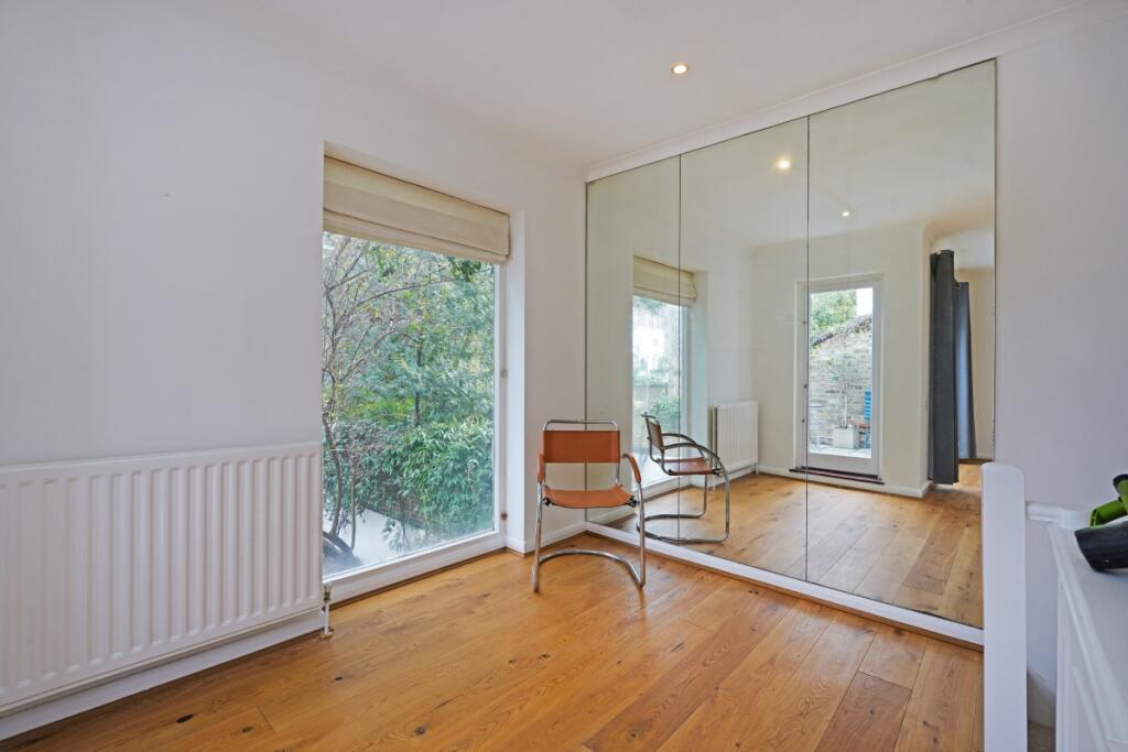 63-65 Harcourt Te...