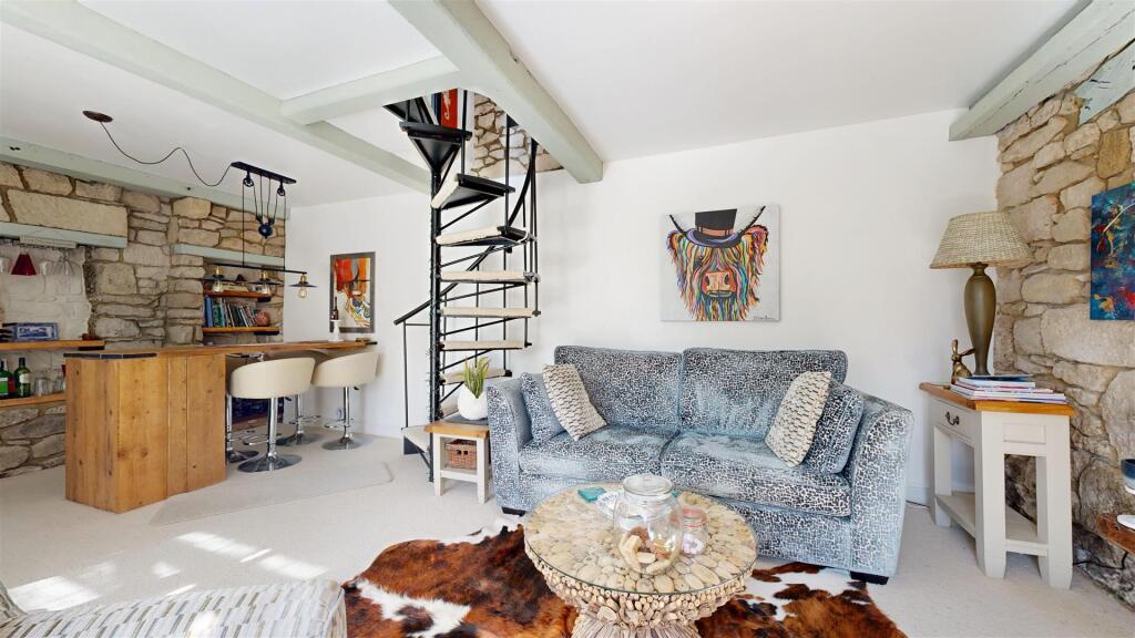 3-Cove-Cottages-04122025_113524.jpg