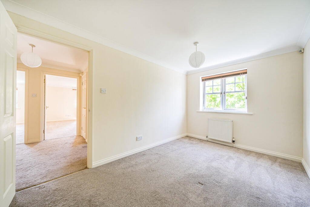 12-681b4531f075a-...