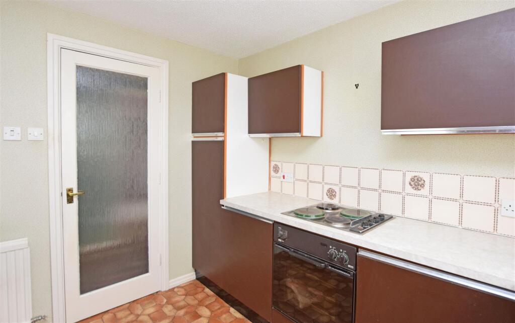 Kitchen V3.JPG