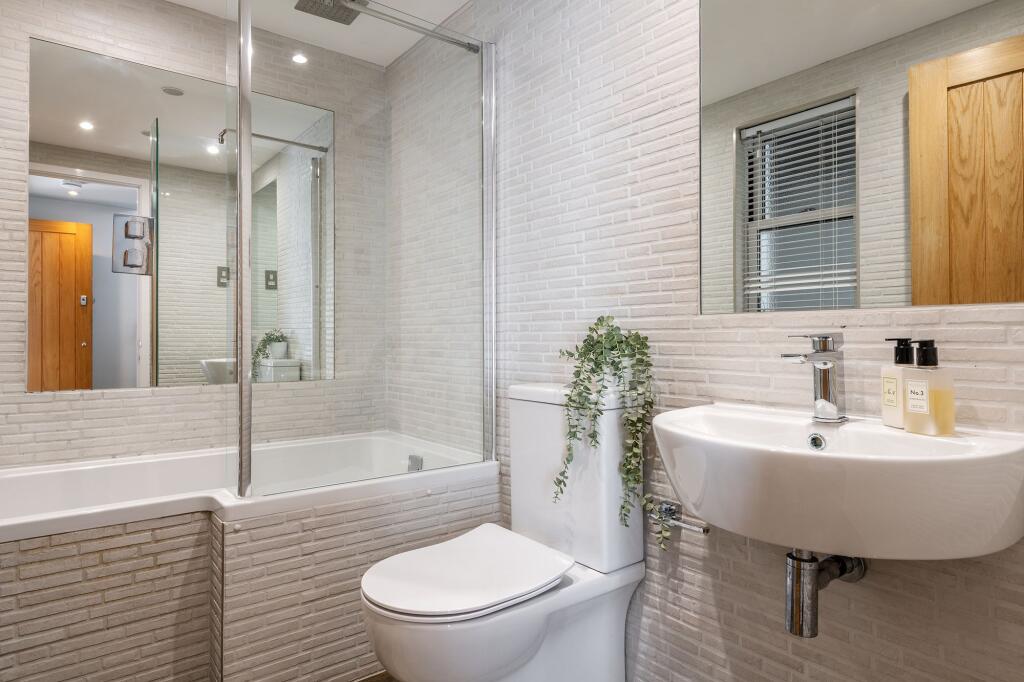 Vicarage, Dartmouth Hilltops