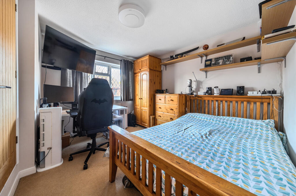 1371573-31-68f8abac80c28