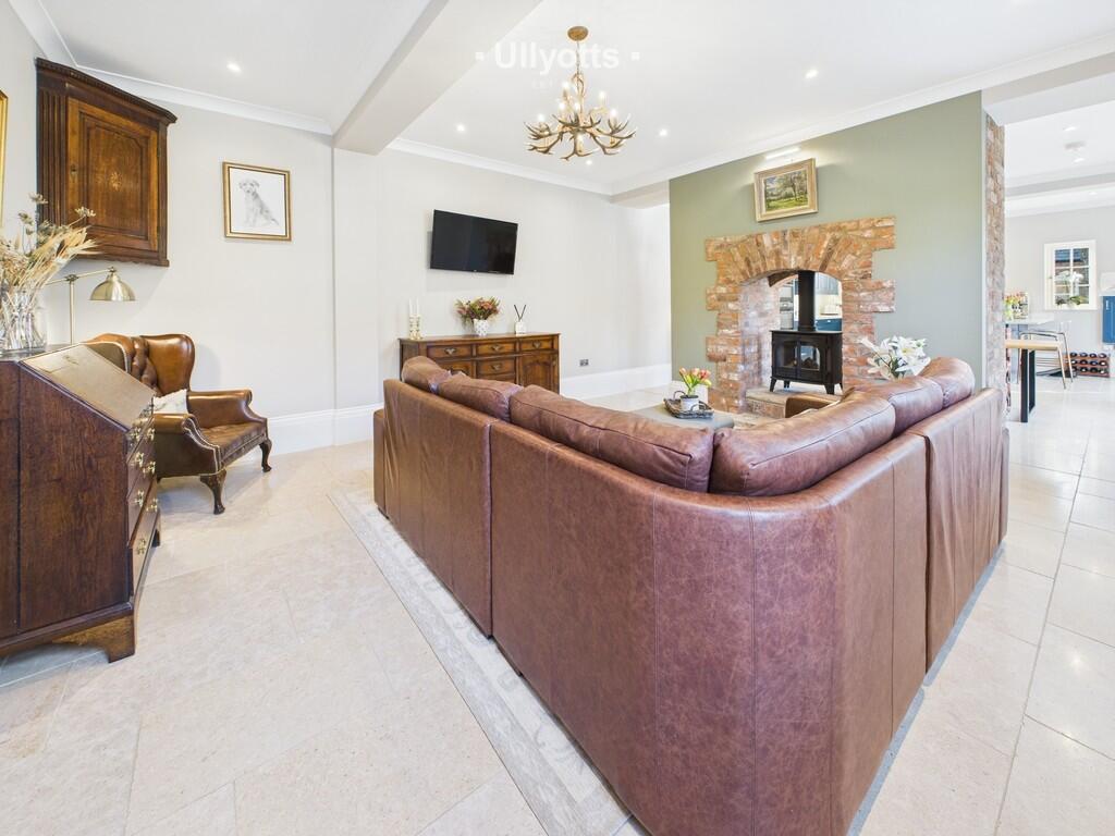 Open plan lounge