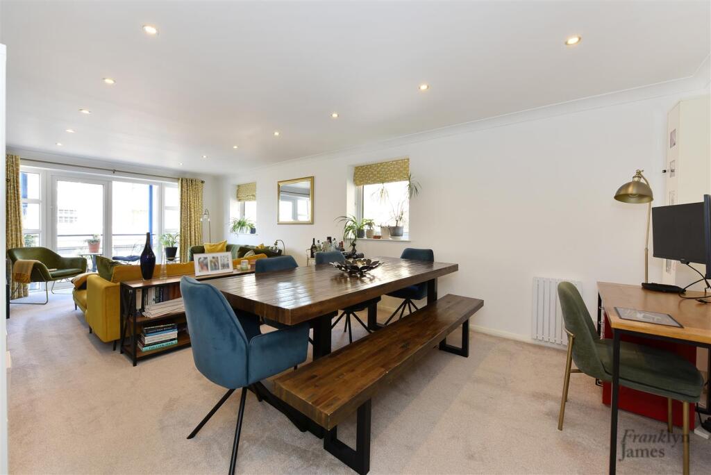 Mauretania Building (6).JPG