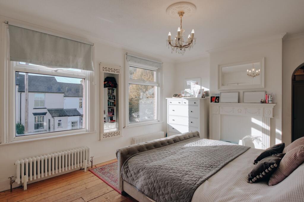 Main bedroom