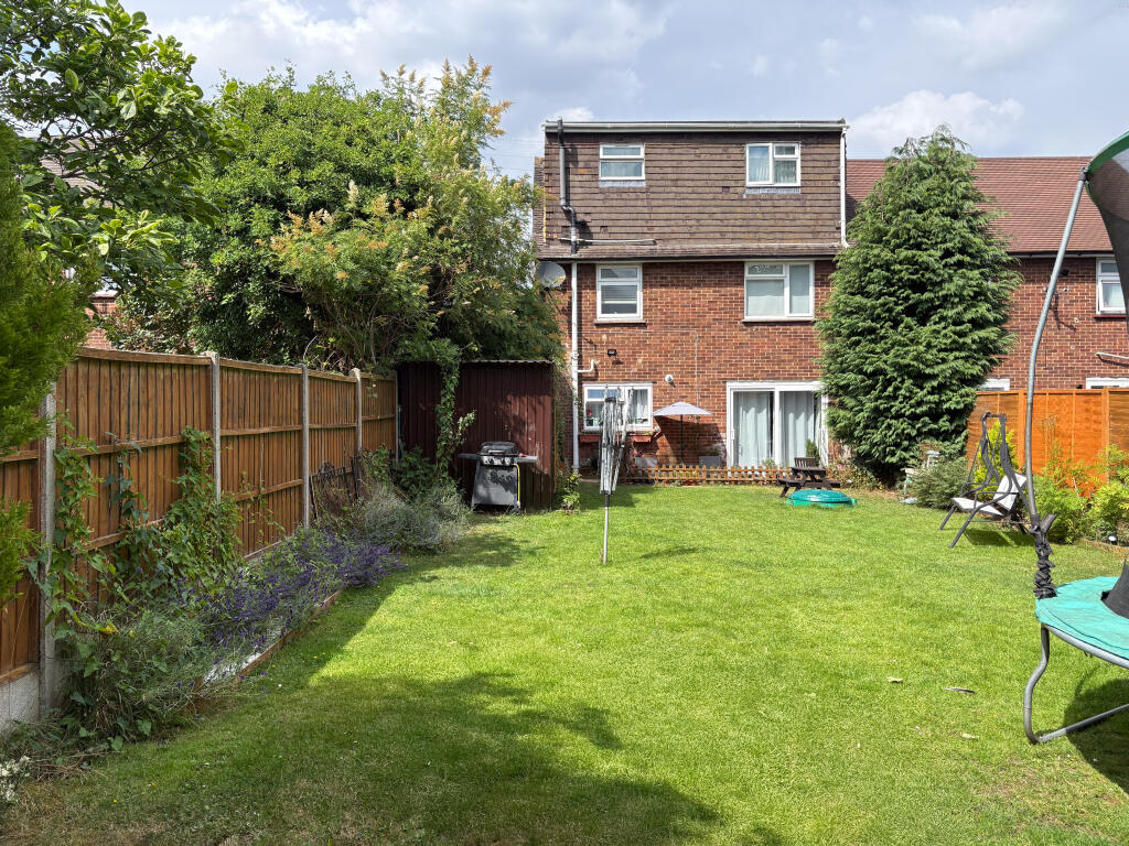 04. Garden (2)