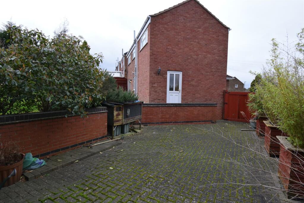 Side/Rear Hardstanding