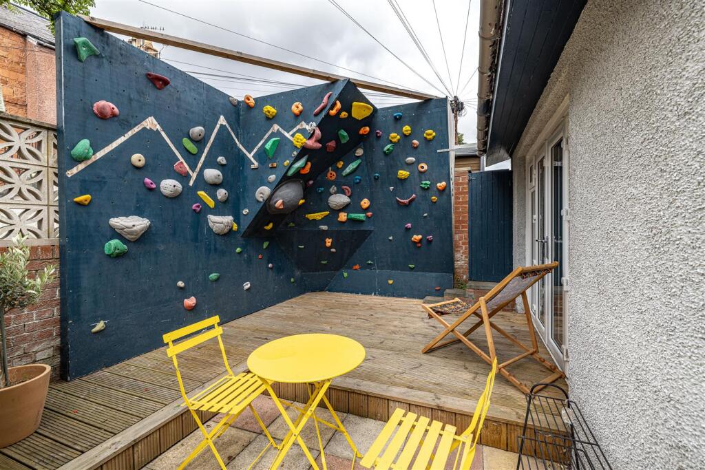 12 Elm Row Galashiels 38.JPG