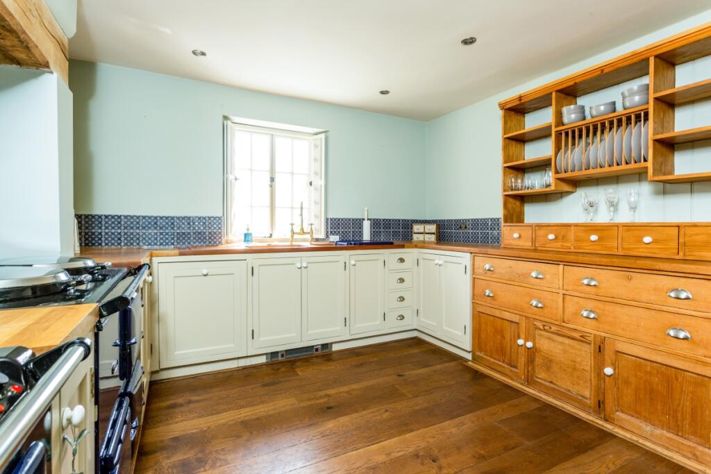 Rushbury Cottage ...