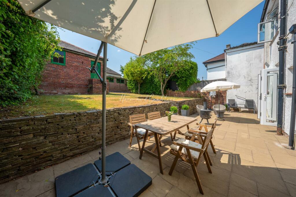 Lake Road West, Roath Park, HernCrabtree (43).jpg