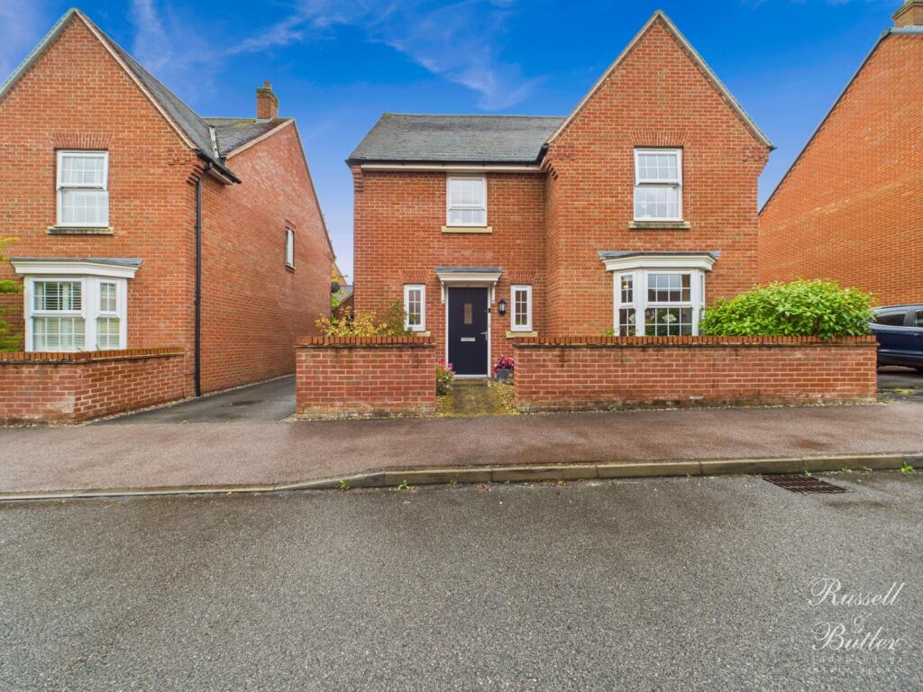 CAM02127G0-PR0332-STILL002