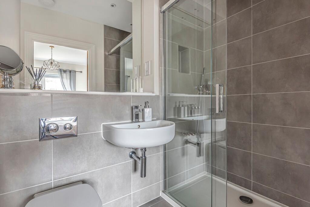 Ensuite Shower Room