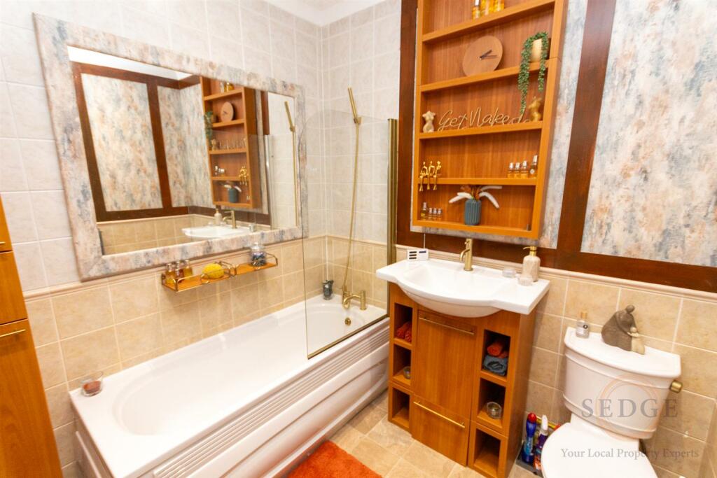 12 redbourne -08.jpg