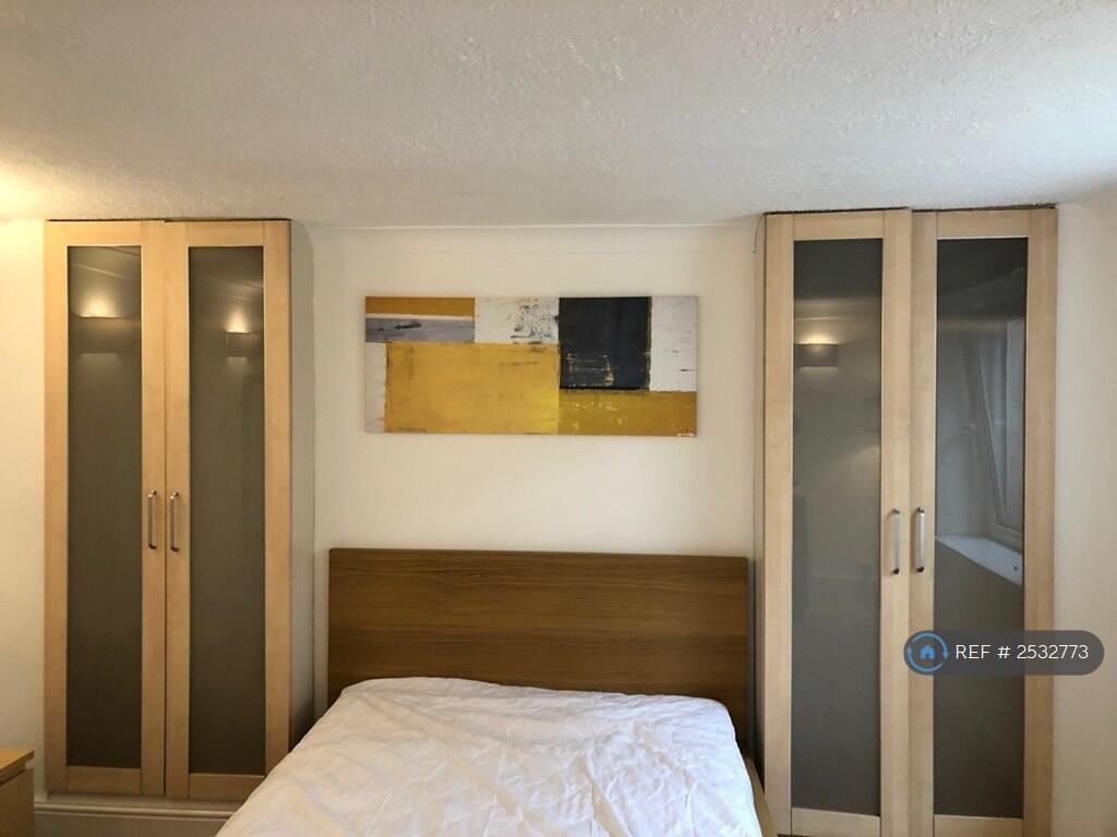 Marlborough Rd - Lower Ground 1