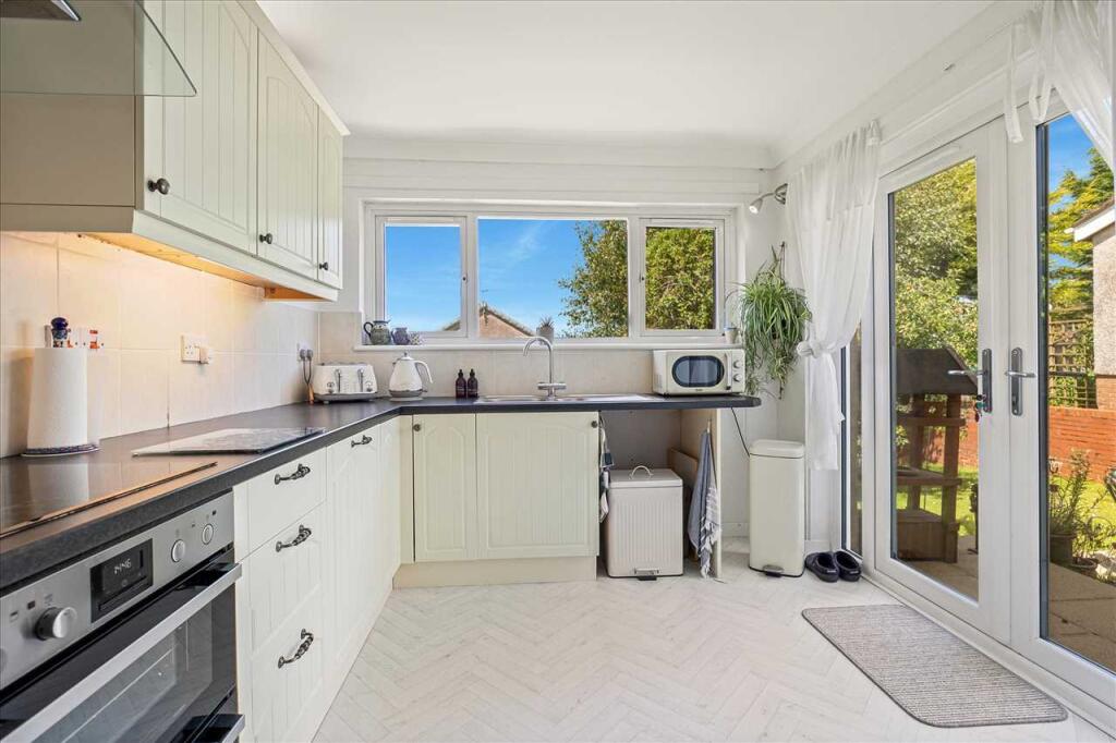 Kitchen Dining (1)