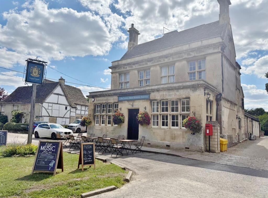 Pub.jpg