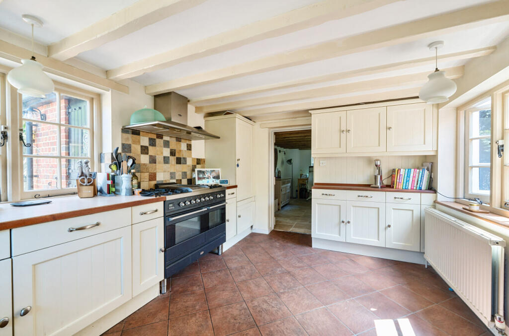 1310659-16-686273...