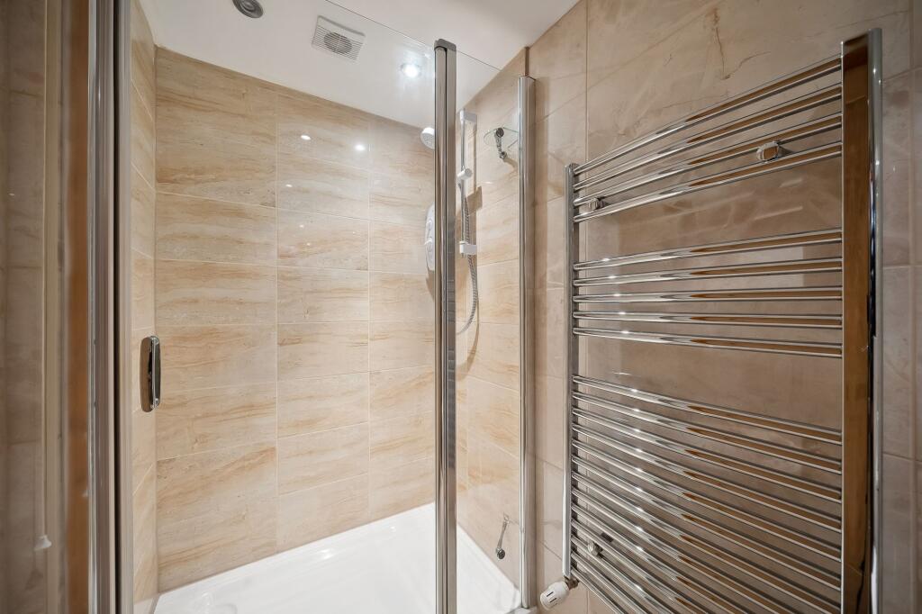 Lower ground floor shower 2