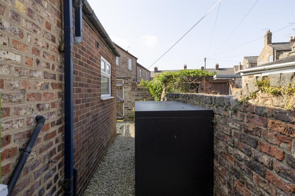19_Pembroke_Street__1.jpg