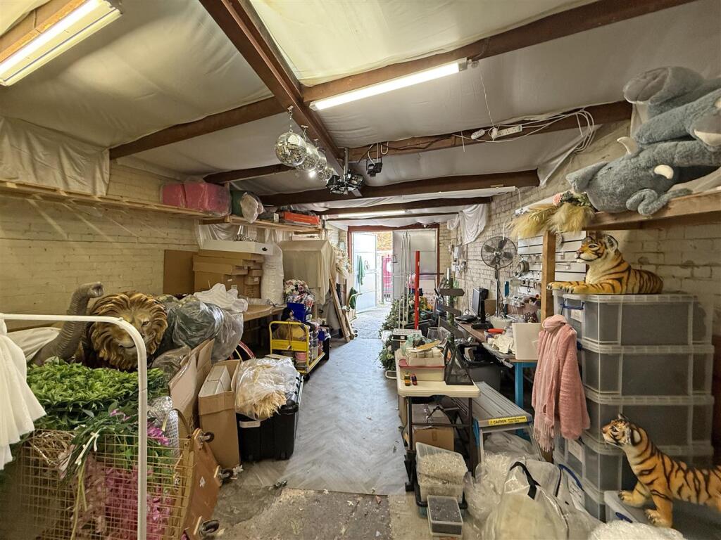 7 - Garage Site for Auction, Brislington, Bristol.