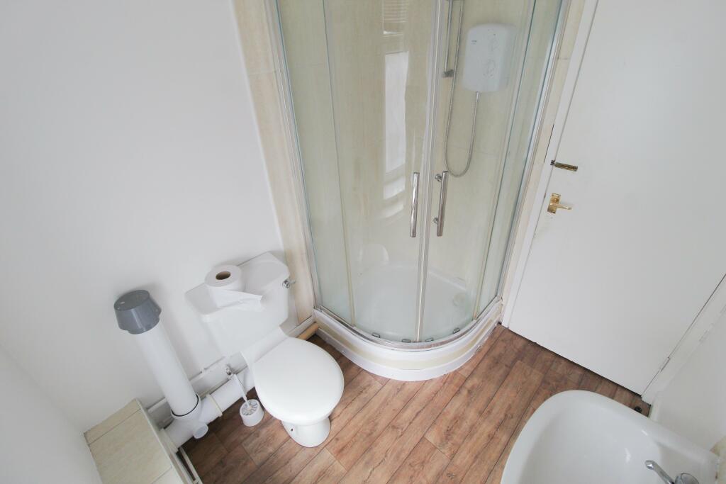 ShowerRoom2