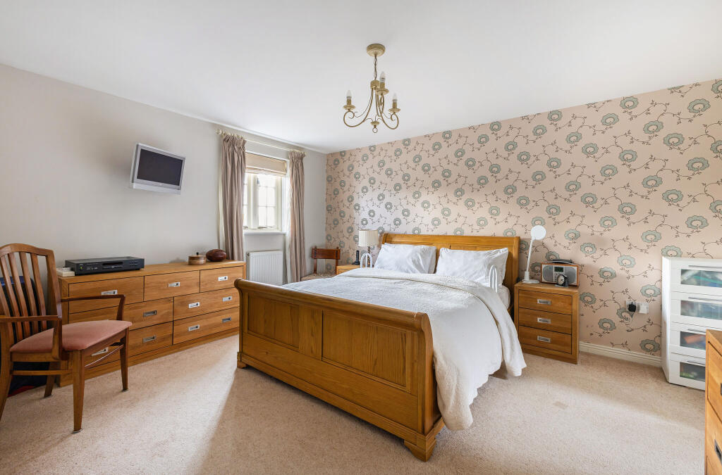 Main Bedroom