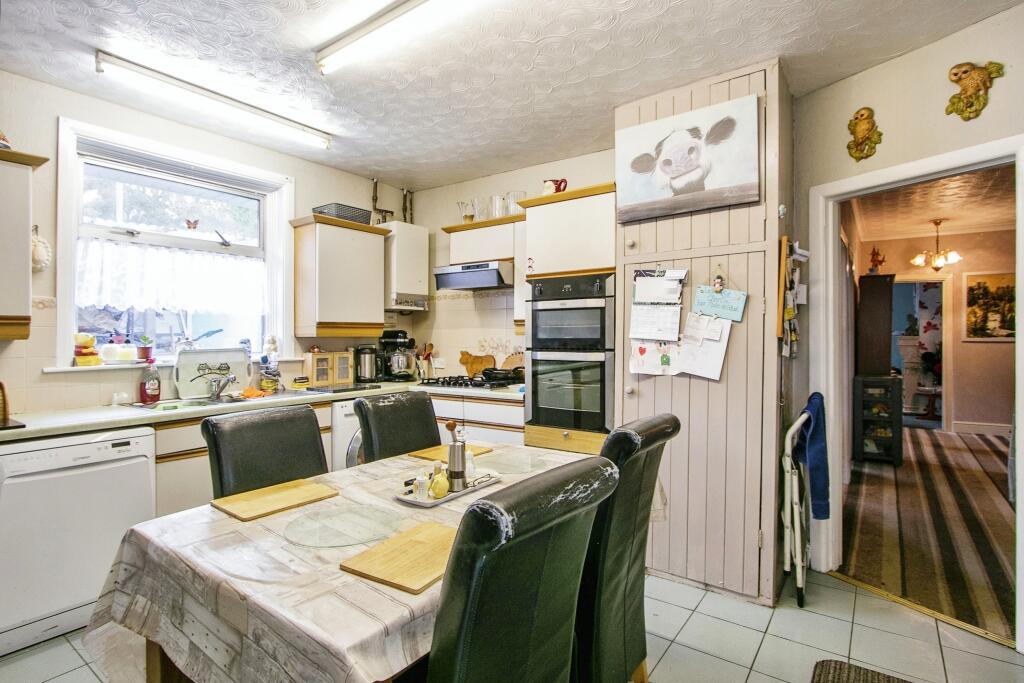 Kitchen Diner