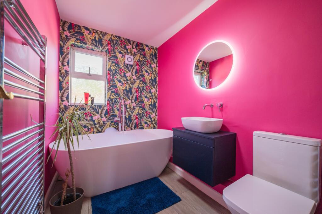 Award-winning Media team on EVERY Listing_48