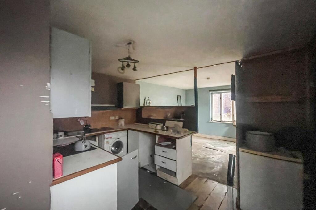 11 Chase Court, Thetford, Norfolk, IP24 3BT