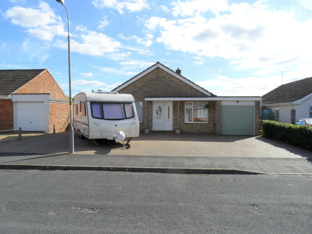 FRONT &amp; PARKING