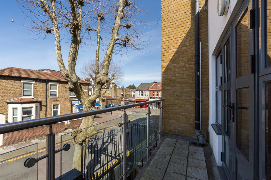 Katherine Road_08