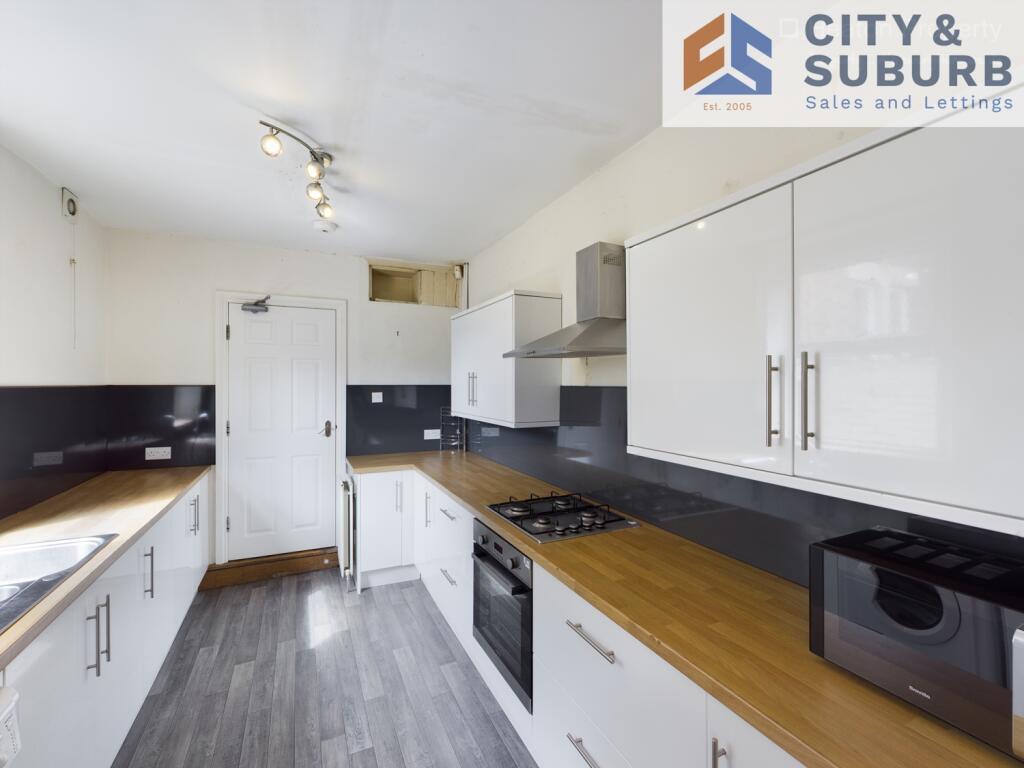 MUT18 Kitchen (1)