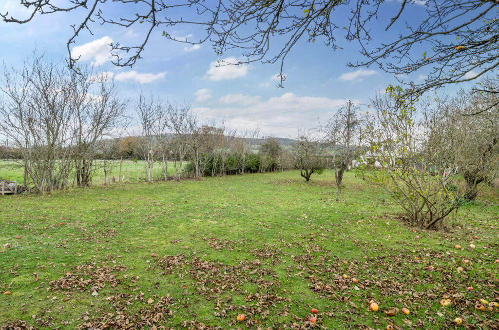 1383822-4-6929d30...