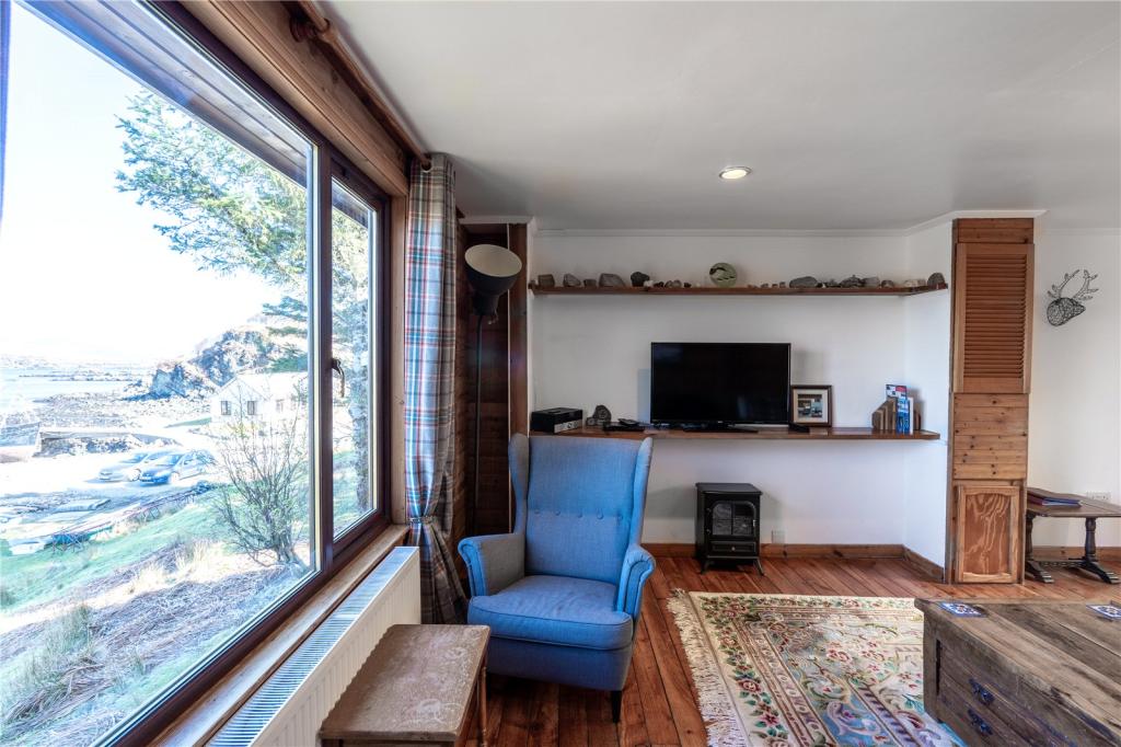 Sitting/Living Room
