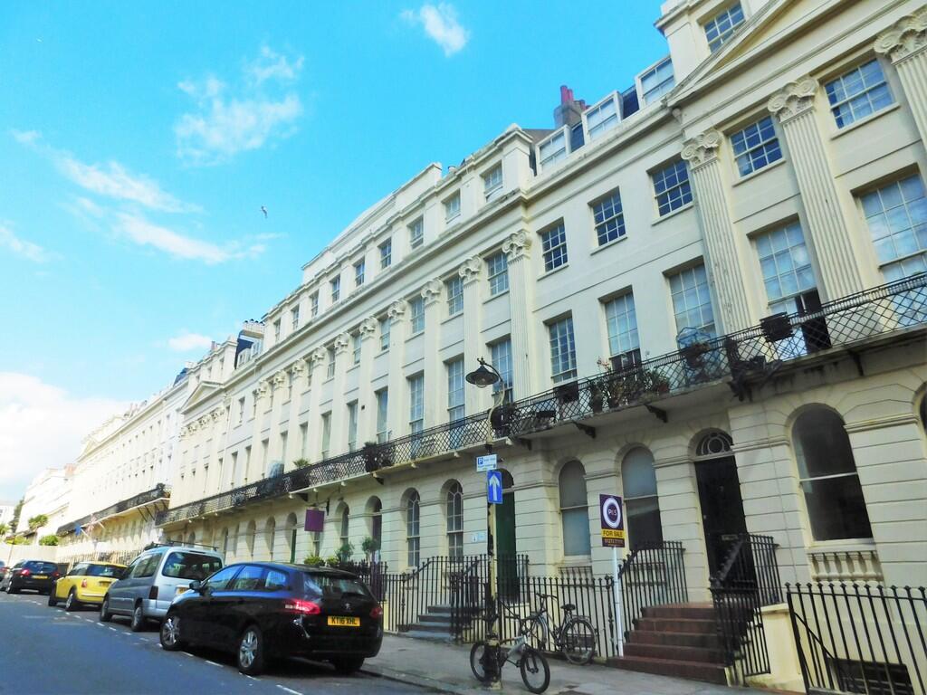 oriental place ou...